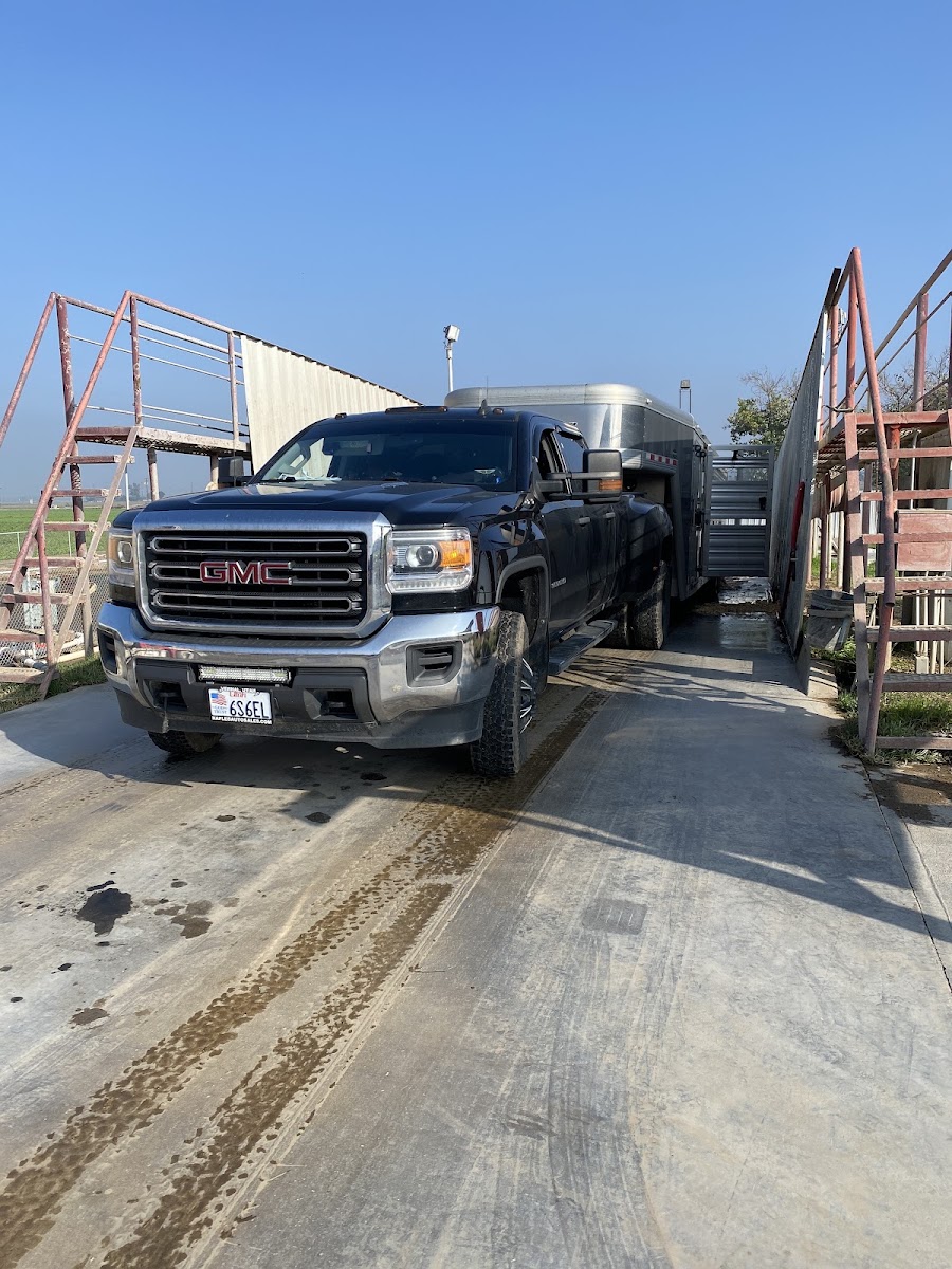 Brother's Livestock LLC & Washout work