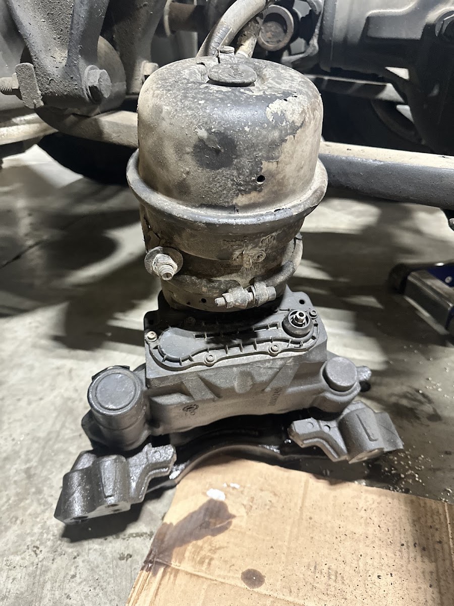 D&V Heavy Duty Truck Repair