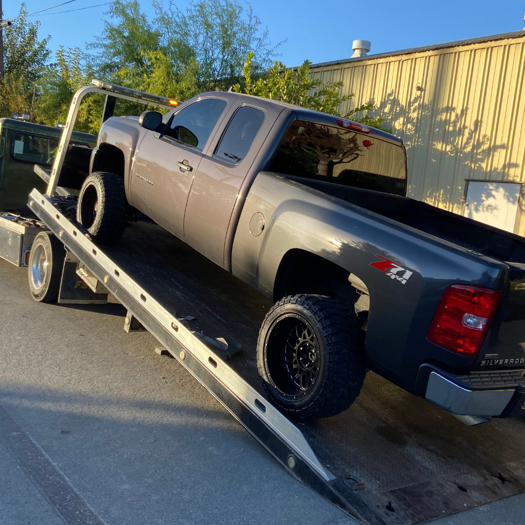 Titan Towing and Roadside Assistance work