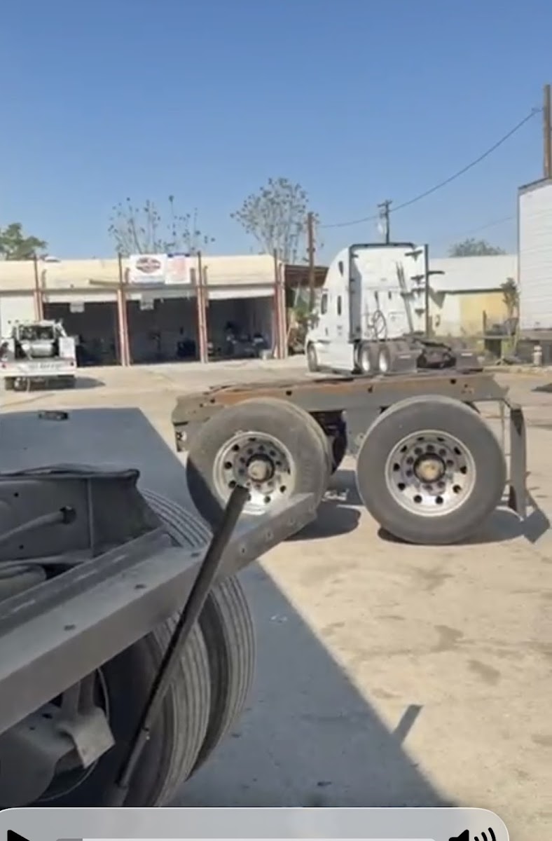 GURAYA Truck Trailer Repair Service work