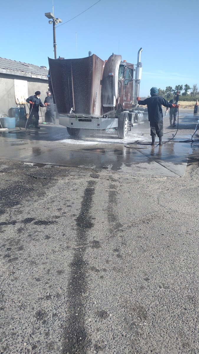 G & S Truck Wash Inc work