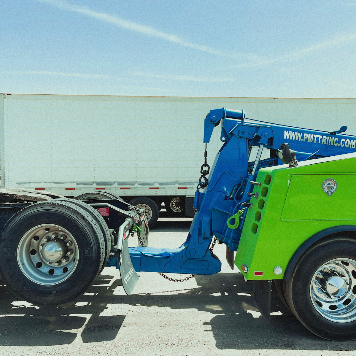 P&M Towing 24/7 work