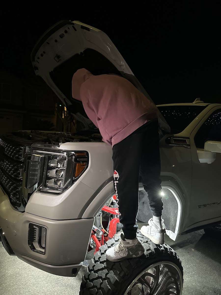 A R Truck and Trailer Repair work