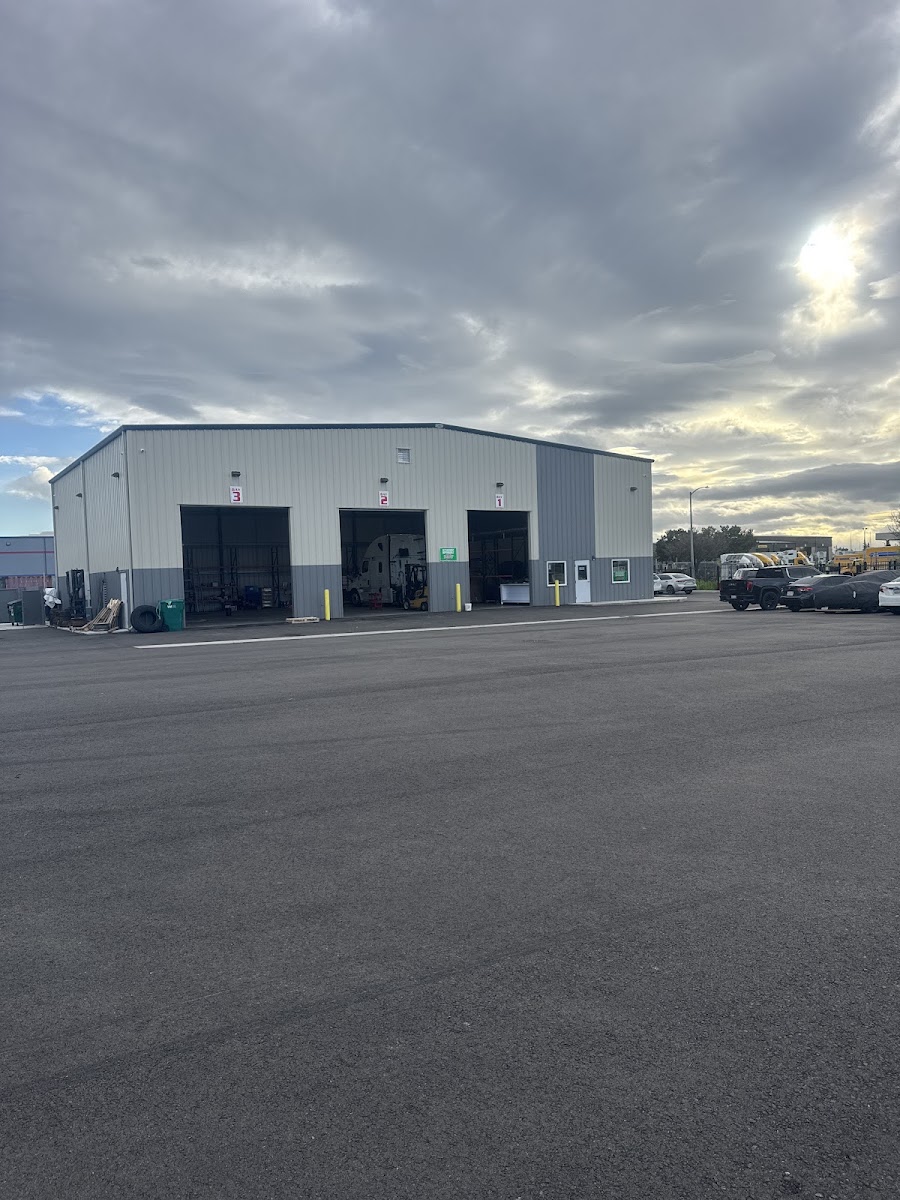 Titan Truck and Trailer Repair work
