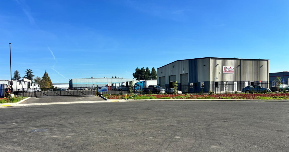 Titan Truck and Trailer Repair work