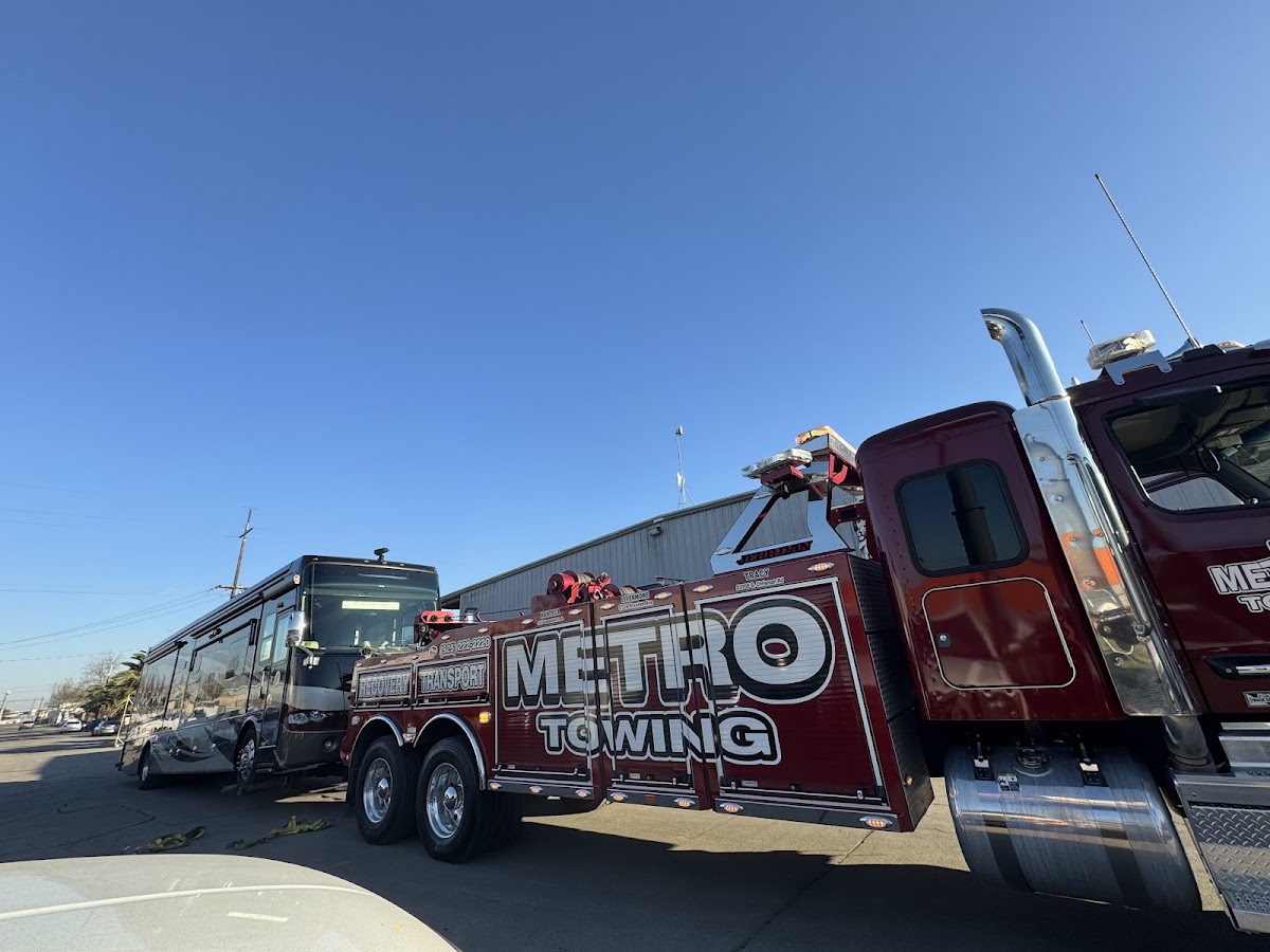 Metro Towing work