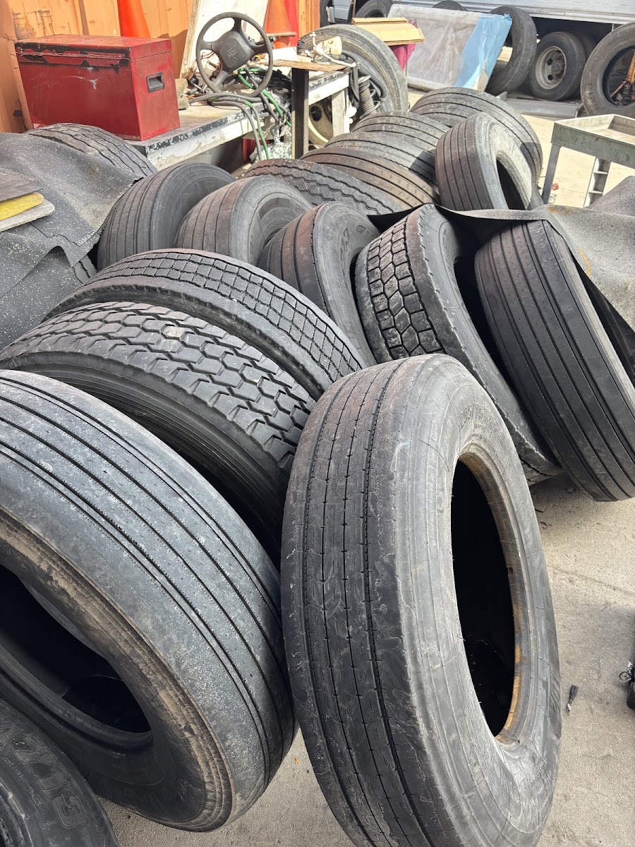Many Tires - Truck & Trailer Repair work