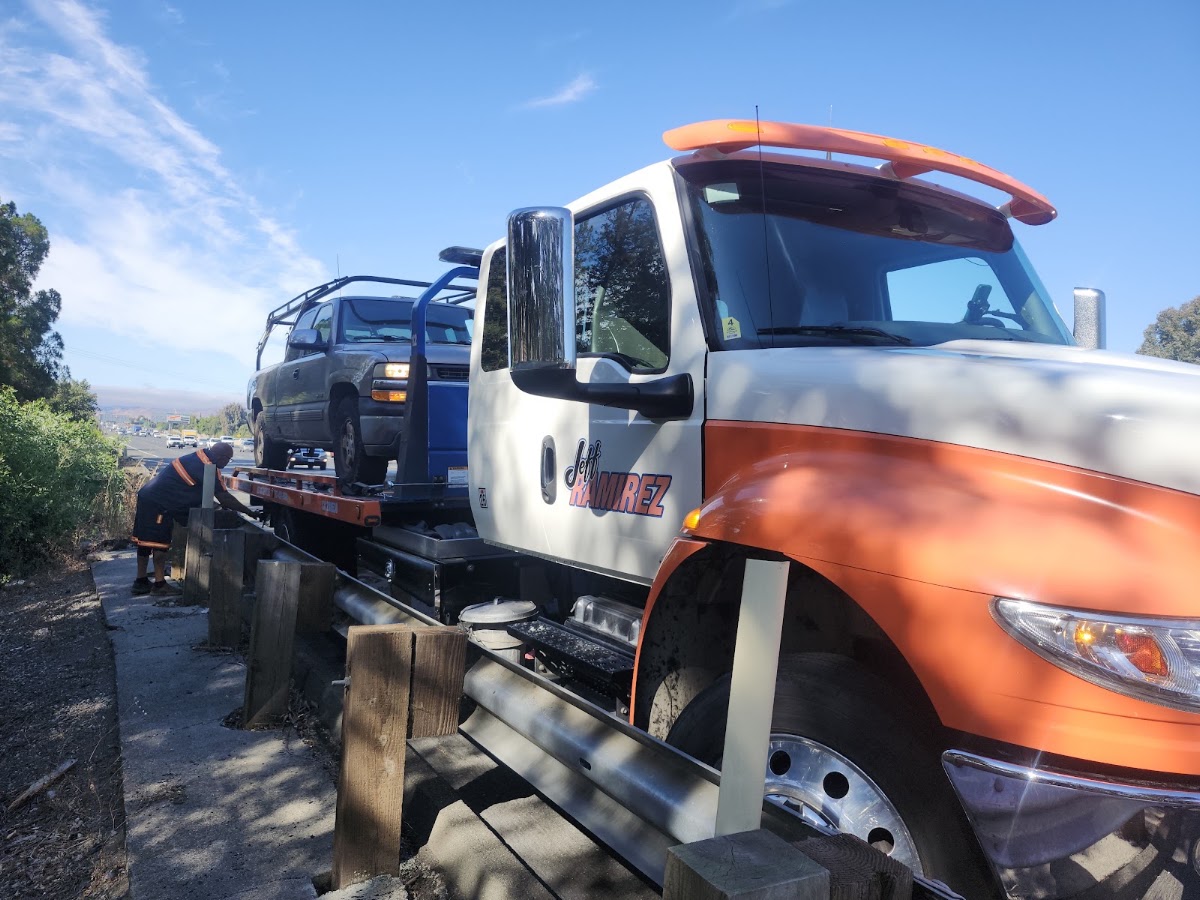 Jeff Ramirez Towing work
